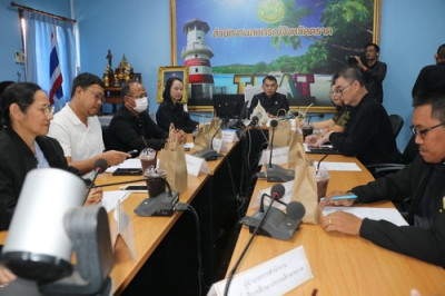 การประชุมคณะทำงานขับเคลื่อนโครงการอาหารนมเพื่อเด็กและเยาวชนจังหวัดตราด ครั้งที่ 1 ประจำปีงบประมาณ พ.ศ. 2569 ... พารามิเตอร์รูปภาพ 1