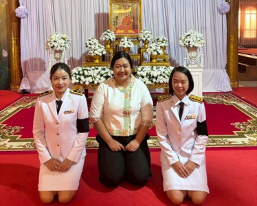 ร่วมพิธีเจริญพระพุทธมนต์และทำบุญตักบาตรถวายพระกุศล ... พารามิเตอร์รูปภาพ 1