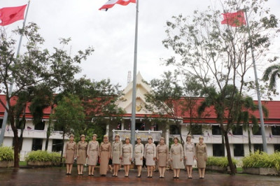 ร่วมกิจกรรมเนื่องในวันพระราชทานธงชาติไทย 28 กันยายน (Thai ... พารามิเตอร์รูปภาพ 1