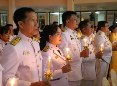 ร่วมพิธีถวายเครื่องราชสักการะและวางพานพุ่ม ... พารามิเตอร์รูปภาพ 3